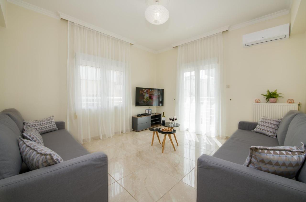 Center Manolia Dream 3 Bedroom Apartment 100M Away From The Beach Chania  Eksteriør billede